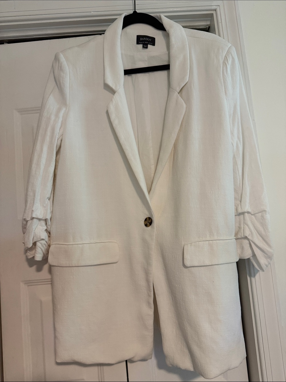 Bardot Single-Button Ruched-Sleeve Blazer